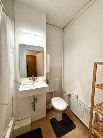 Moderne 1Raum Wohnung in Zeithain / WLAN / Küche / Parkplatz Picture 2