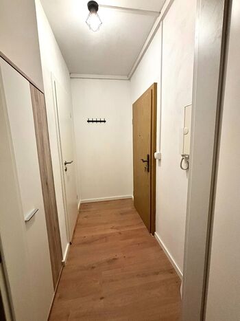 Moderne 1Raum Wohnung in Zeithain / WLAN / Küche / Parkplatz Picture 4