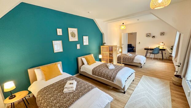 NI Innenstadt | 24 Betten | 5 Wohnungen | Küche | Parken 50m Bild 1