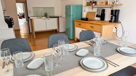 NI Innenstadt | 24 Betten | 5 Wohnungen | Küche | Parken 50m Bild 15