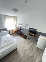 Flyinn-Monteurzimmer Nähe Flughafen/Messe Stuttgart Bild 12