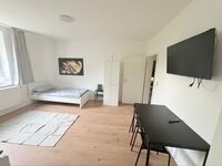 Große helle Wohnung in Top Lage! Bild 10