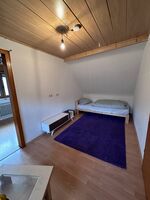 Schlafzimmer 5