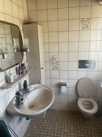 Badezimmer mit WC