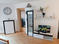 Zimmer 2: 2 Betten und TV