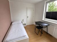 FL32 / TOMASZ-LIVING in KROPP - Parken + Küche Bild 6