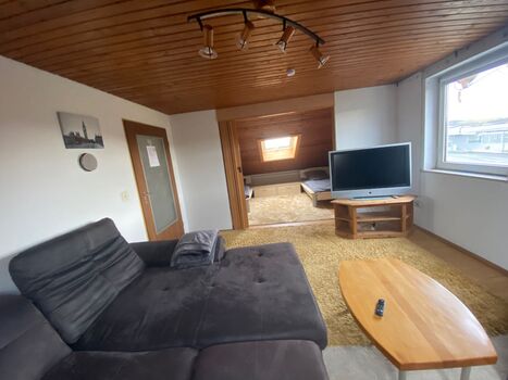 Wohnung / Zimmer mit viel Platz in ruhiger Lage Picture 2
