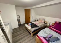 2 Einzelzimmer + 4 Doppelzimmer im Haus / bis zu 10 Betten Bild 7