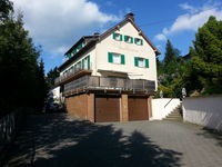 "Haus-Burgfried