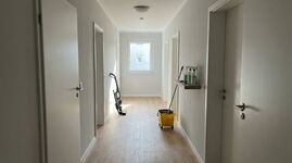 MH11 / TOMASZ-LIVING in DUISBURG - Modernes Bad + Smart TV Bild 7