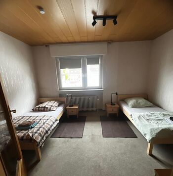 2 von 3 Schlafzimmern