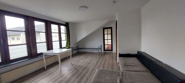 Große Wohnung mit Küche in Griesheim für 6 Pers. Bild 3