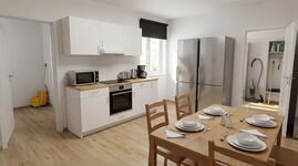 MH20 / TOMASZ-LIVING in OBERHAUSEN - Mikrowelle + Kaffeemasc Bild 5