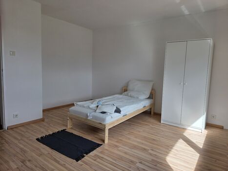 Komplettes Haus in Leinburg – Nähe Nürnberg, zu vermieten Bild 2