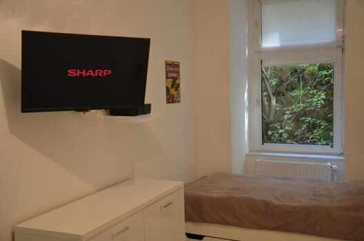 Cozy&Clean Apartment next Metro U4 Bild 2