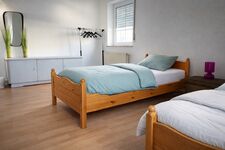 Unterkunft für Monteure und Teams - zu fairen Konditionen/direkt buchbar Bild 1