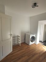 Flur mit Waschmaschine