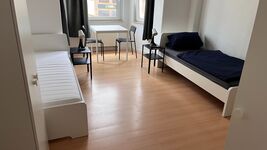 Monteurwohnung für max 6 Personen – zentral, ruhig, top Lage Bild 1
