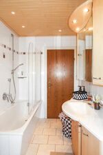 3 Zimmer Wohnung mit Garten Bild 2