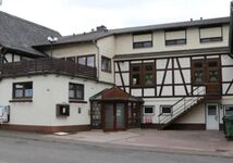 Herzlich willkommen im Hotel Neue Linde B&B in Liederbach! Bild 12