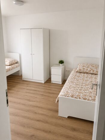 Easyrooms24 - geräumige Unterkünfte für Ihr Projektteam Bild 2