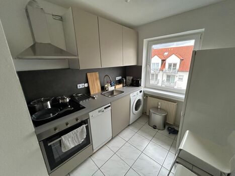 T6 optimierte Wohnung in Kötz/Günzburg: 4 beds | A8 | Garage Zdjęcie 3