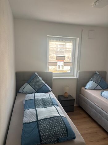 Modernes Design-Apartment / 15 min nach Regensburg Bild 2