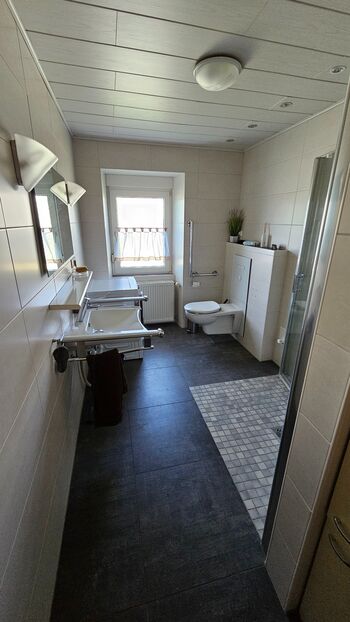 Ruhige Wohnung nur 5km zur A7 Picture 2