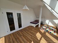 3 Personen Monteurwohnung– 2 Balkone Bild 6
