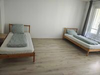 Schlafzimmer 6