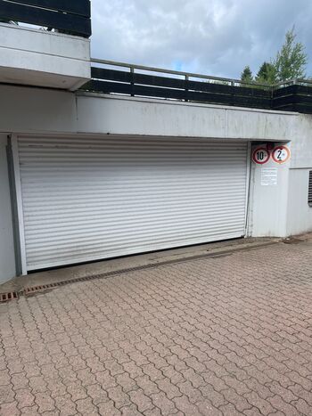 luxuriöses Ferienapartment Waldfrieden in ruhiger Lage + TG Bild 4