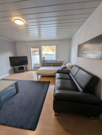 Frisch renovierte Wohnung 24/7 Check-in