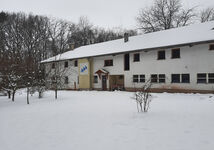 Haus Waldesruh im Hunsrück am Waldrand mit Grillhütte Bild 7