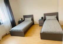 Einzel-, Doppelzimmer-, Mehrbettzimmer in Hambrücken Bild 7