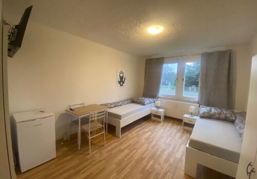 Tolle Moderne Wohnungen für 6 Monteure: Ideal für längere Aufenthalt TOP Bild 5