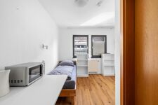 Monteurzimmer Oberkochen voll ausgestattet mit eigenem Bad! Bild 3