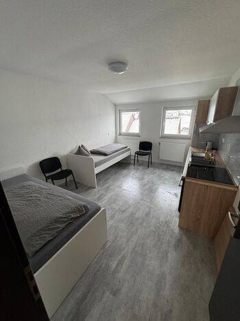 ZIMMERPOOL - Monteurzimmer Essingen Bild 1