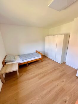 Ihr Zimmer auf Zeit – günstig, sauber und unkompliziert. Bild 5