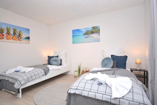 KU01/02 Schlafzimmer 1