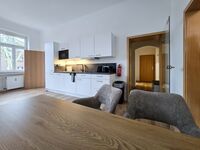 Moderne Apartments in Krefeld: 4 bis 16 Personen | Top-Lage Bild 24