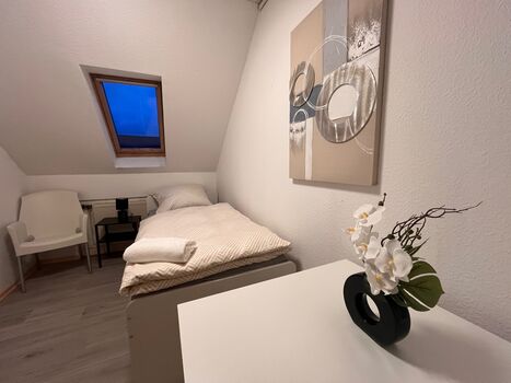 Große Monteurwohnung in Niestetal Zdjęcie 2