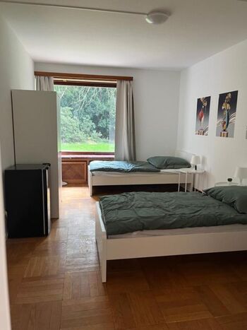 Moderne Apartments und Zimmer nähe Industrie und Hafen Bild 2