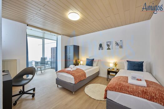 AMIGOS Apartments Plattling | Modern & Zentral Bild 2