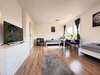 Worker Place Elbstrom Stade Bild 1