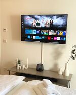 55" Smart-TV mit Streaming-Diensten (u.a. Netflix uvm.)