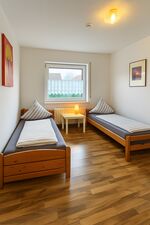 Monteurhaus mit 6 Zimmern, Internet, Waschmaschine Picture 3
