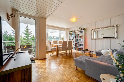 SUNNY MOUNTAIN VIEW | Ski Piste, 6 Personen, WLAN Bild 3
