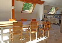 Wohnzimmer in großer Wohnung im EG