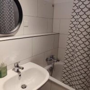 Duisburg Süd Grenze Düsseldorf Ferieren/Monteur/Messewohnung Bild 4