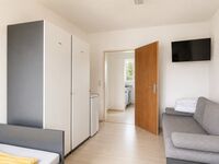 Parking + WiFi + TV + Kitchen • Monteurwohnung Emmendingen Bild 3